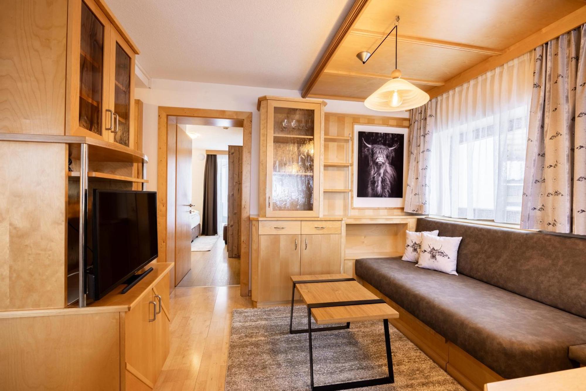 Alpinium - Inklusive Super Sommer Card Apartament Fiss